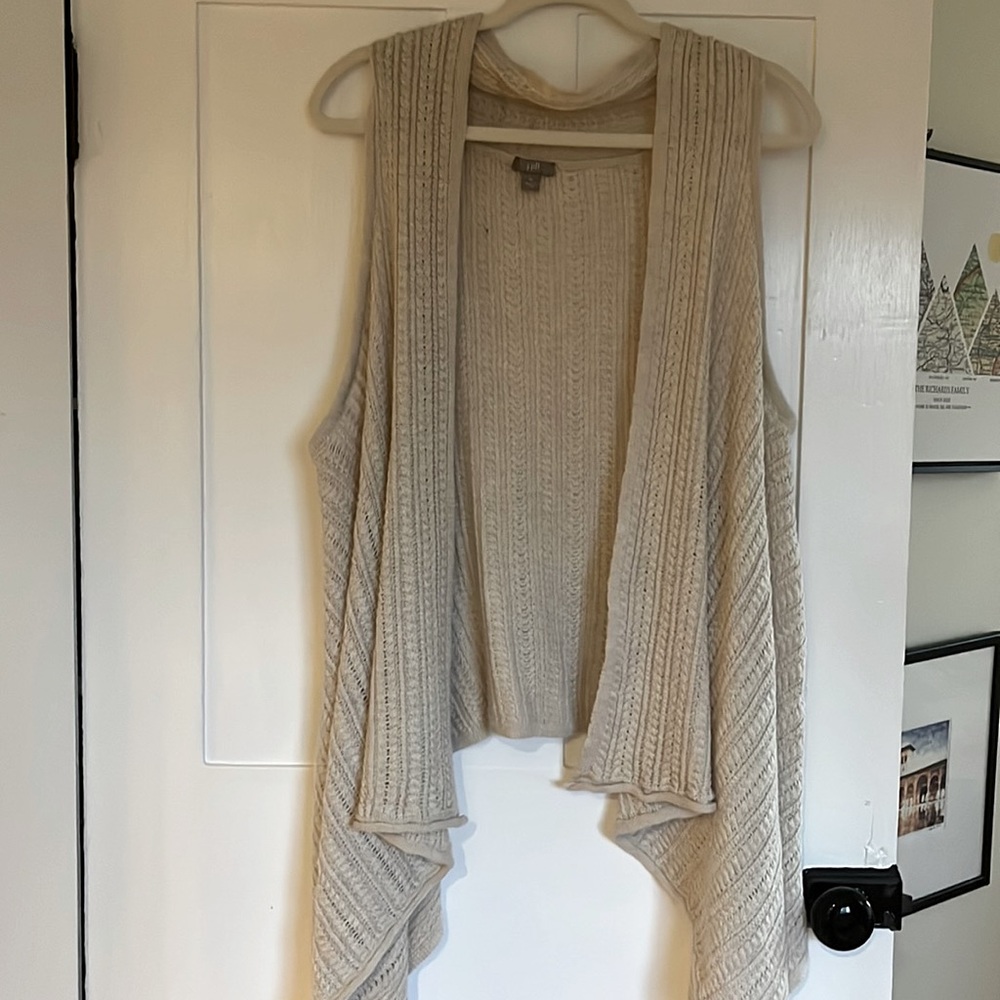 JJill soft lightweight poly/wool sweater cardi vest size Medium